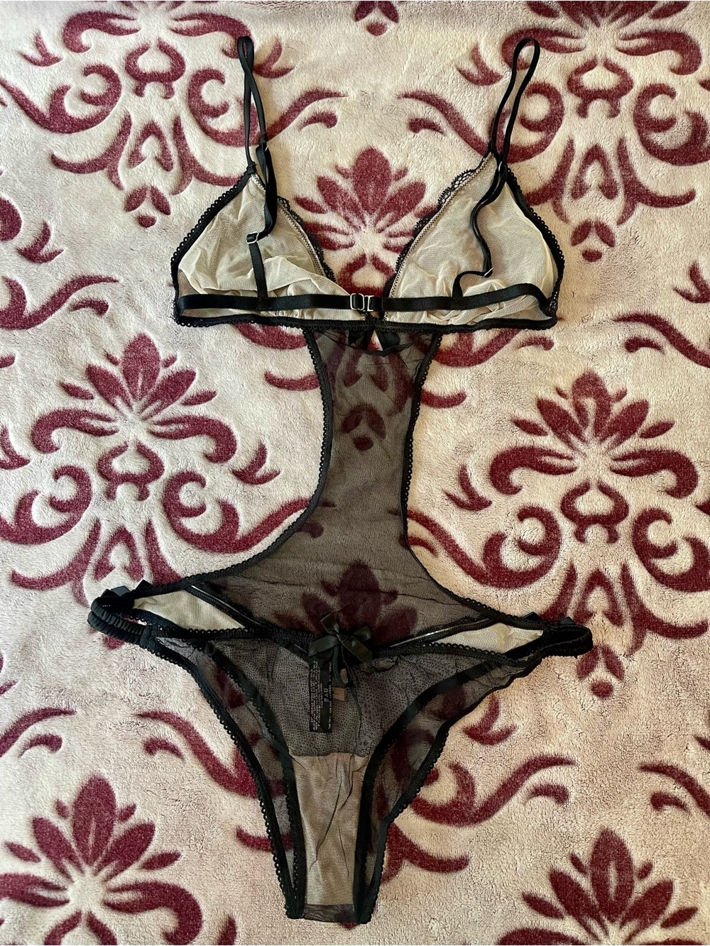 Victoria's Secret Black Nude Sheer Lace Teddy Bodysuit Small - Picture 8 of 13